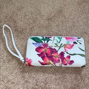 Wristlet